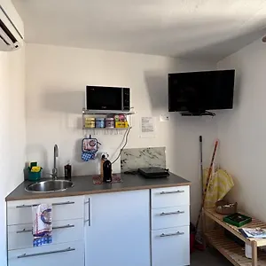 Apartment Chez Julie, Cefalù